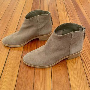 Dolce Vita Suede Ankle Booties - Women's Size 6